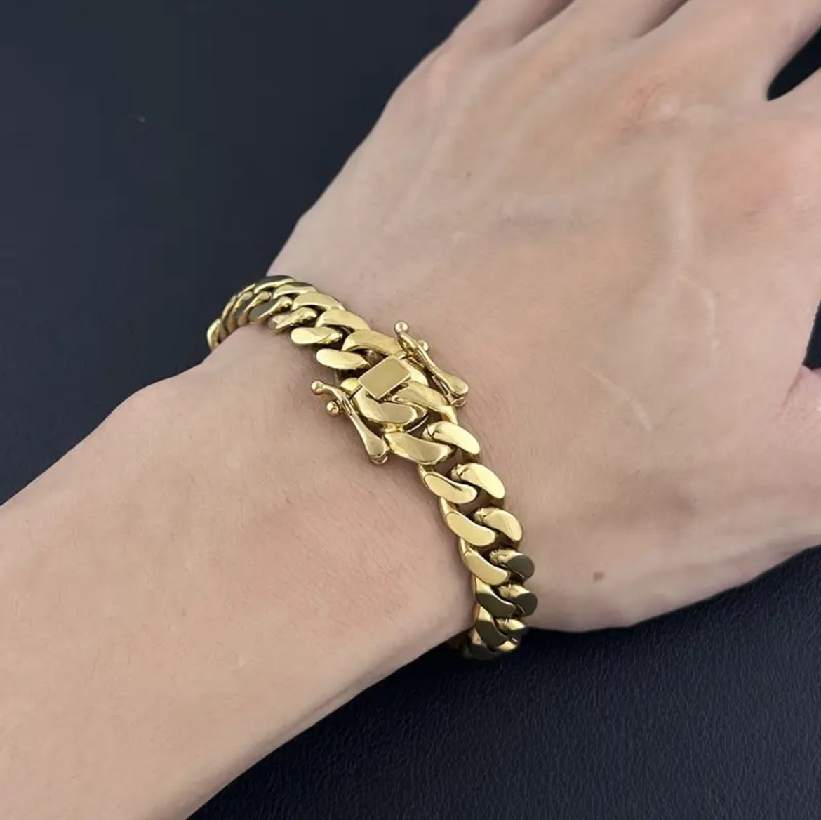 One piece 18K Gold plated Cuban Link Chain Bracelet